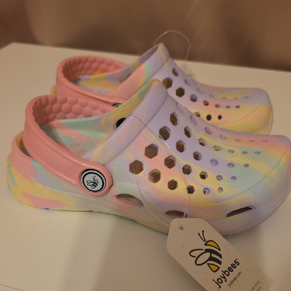 NWT Joybees Kids Active Clog- Size 10/11